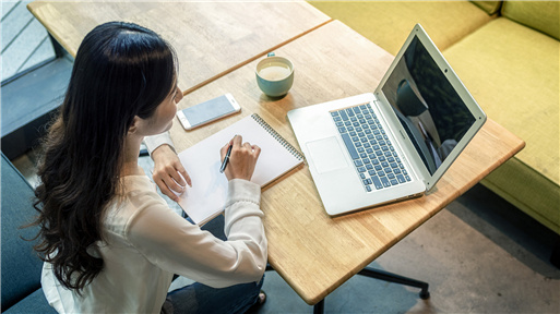 ��˾�ͷ��ˆT