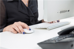 �F�ڵ��ھ��ͷ�ϵ�y�Л]��ʲô�׶�