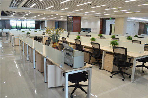 ��˾�ھ��ͷ����T