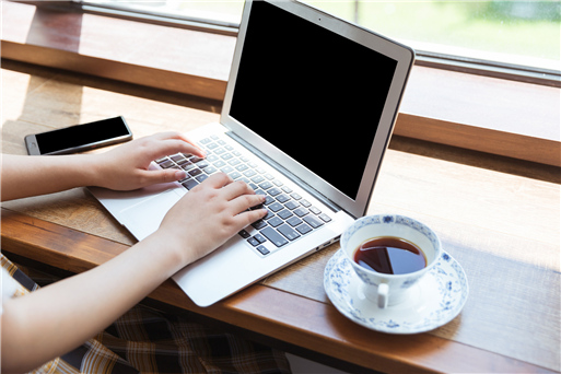 �ھ��ͷ�ƽ�_