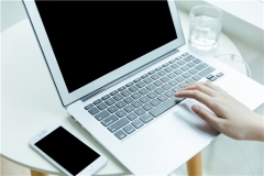 �ھ��ͷ���Ԓ��html���a