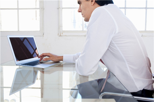 �ͷ��C(j��)���˽��͑���ԃ