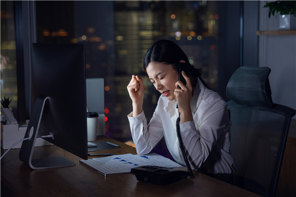 �ГQ��ͬ��ɫ�M�М�ͨ