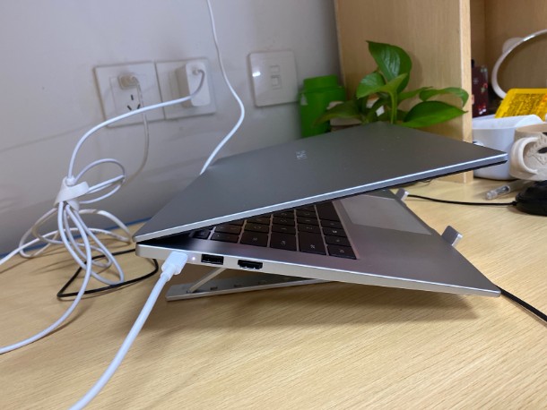 �o������