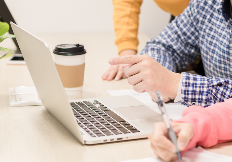 �����@���²��ԣ�AI�ͷ�������Ì��I�Z�ώ�����������˽���Ñ����Y